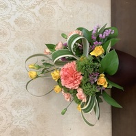 ５月の花アレンジメント